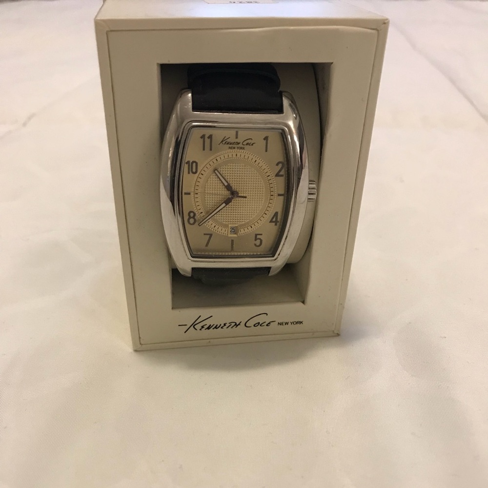 Kenneth Cole Wrist watch